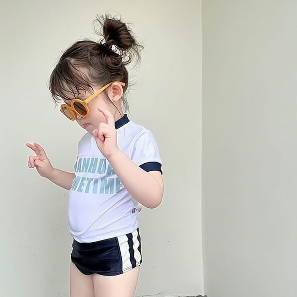 Swimwear Danhua Text Tisarata - Baju