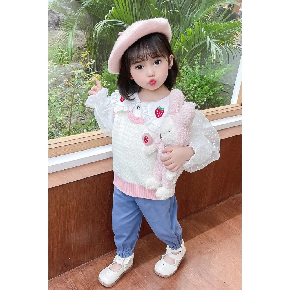Setelan Collar Double Strawberry