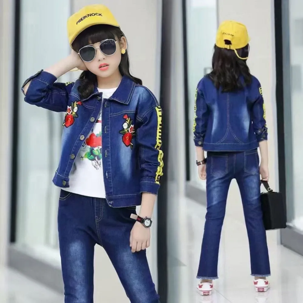 Setelan Denim Pattern Flower