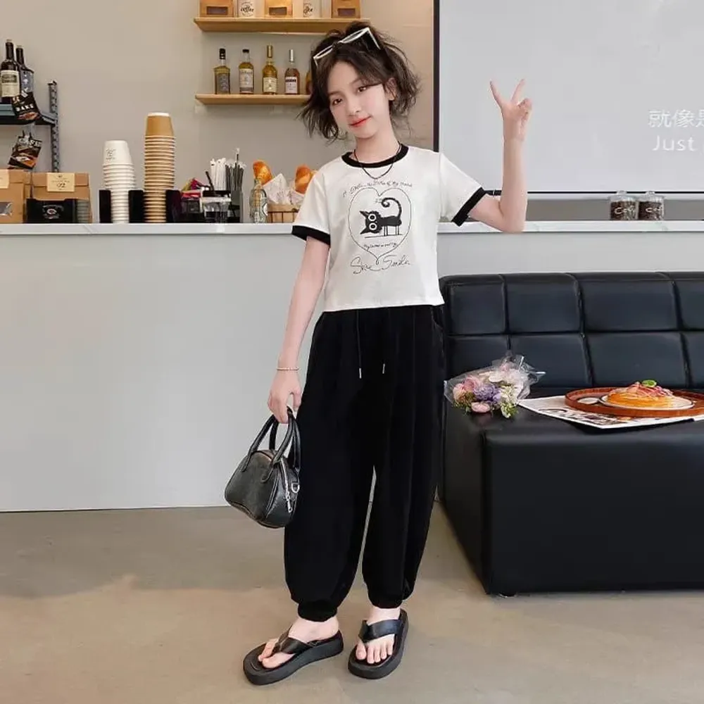 Set Girl Cats Mood Style