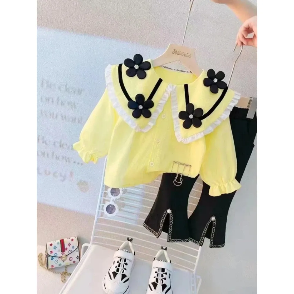 Setelan Flower Split Collar