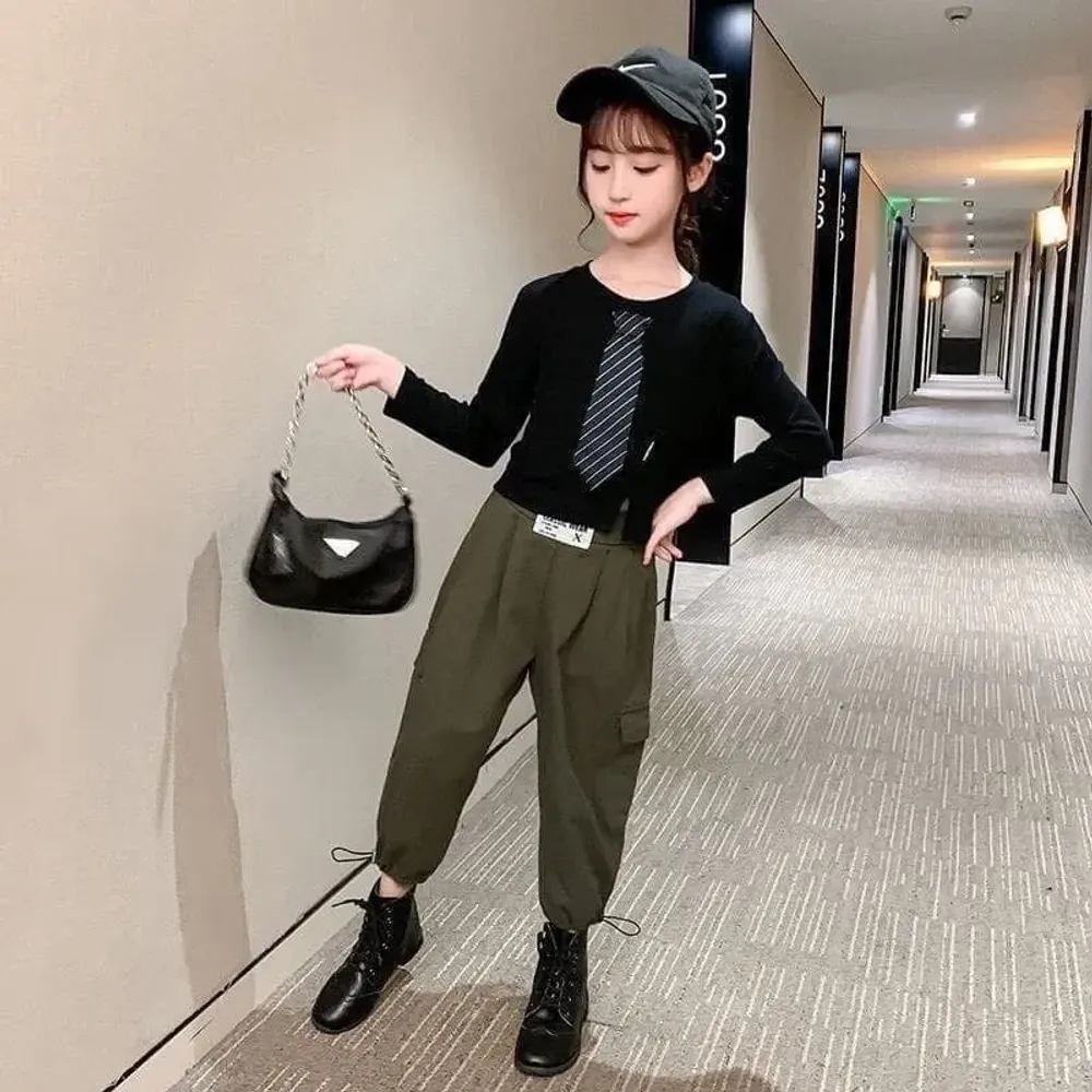 Setelan Modern Dasi Cute