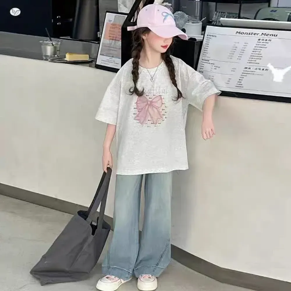 Set Girl Happy Playful Teezy