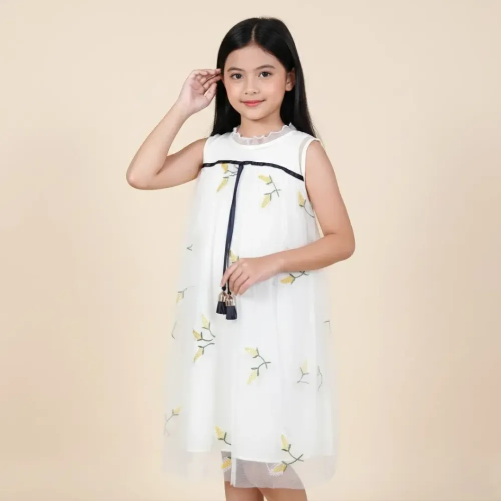 Dress Corn Black Line Beauty