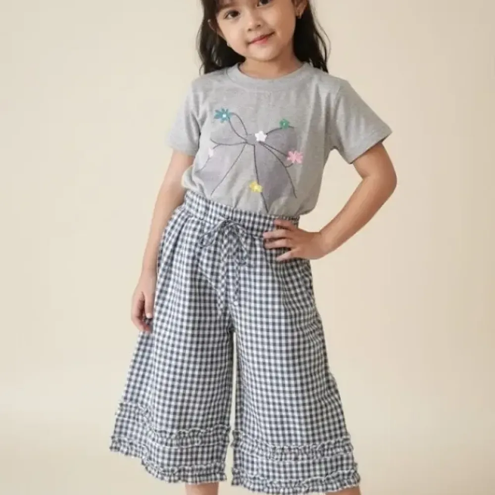 Set Girl Chilly Ruffle Breezy