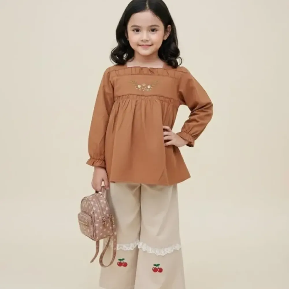 Set Girl Cinnamon Fluffy Ruffle