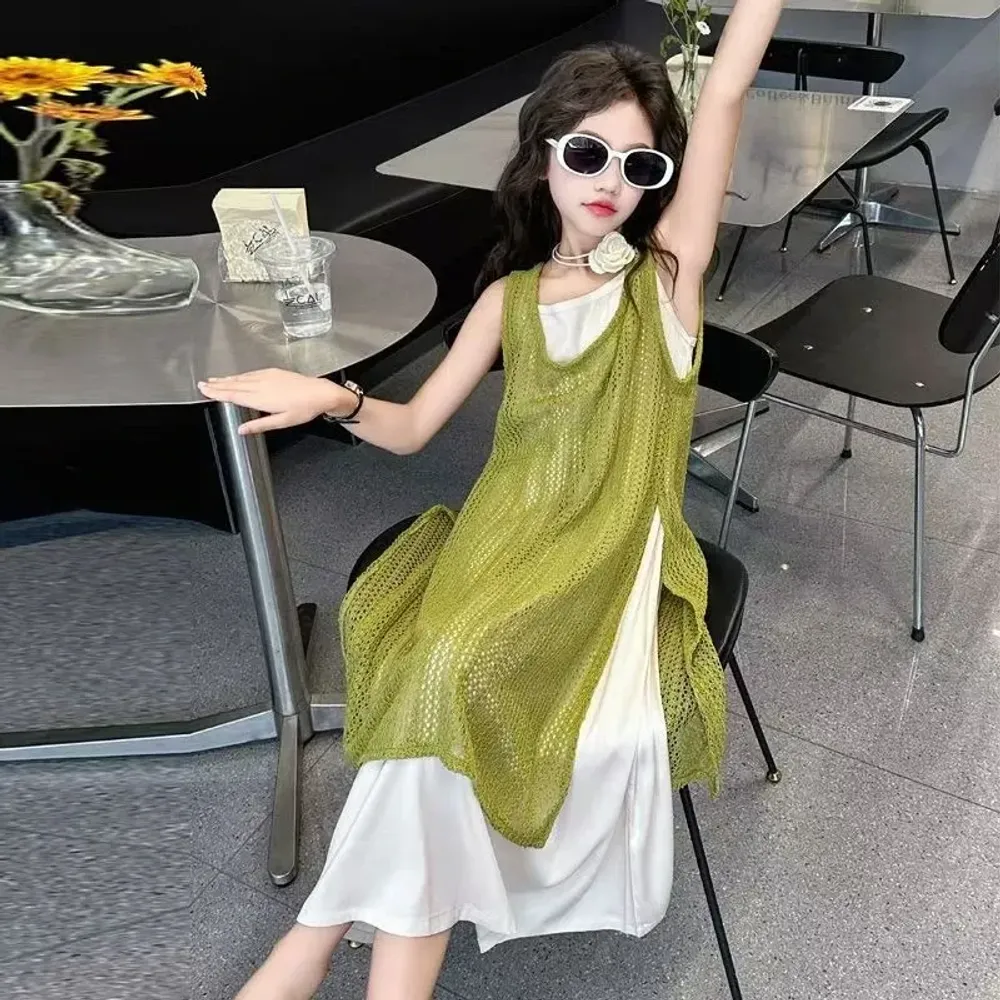 Dress Girl Graceful Garden Lifestyle