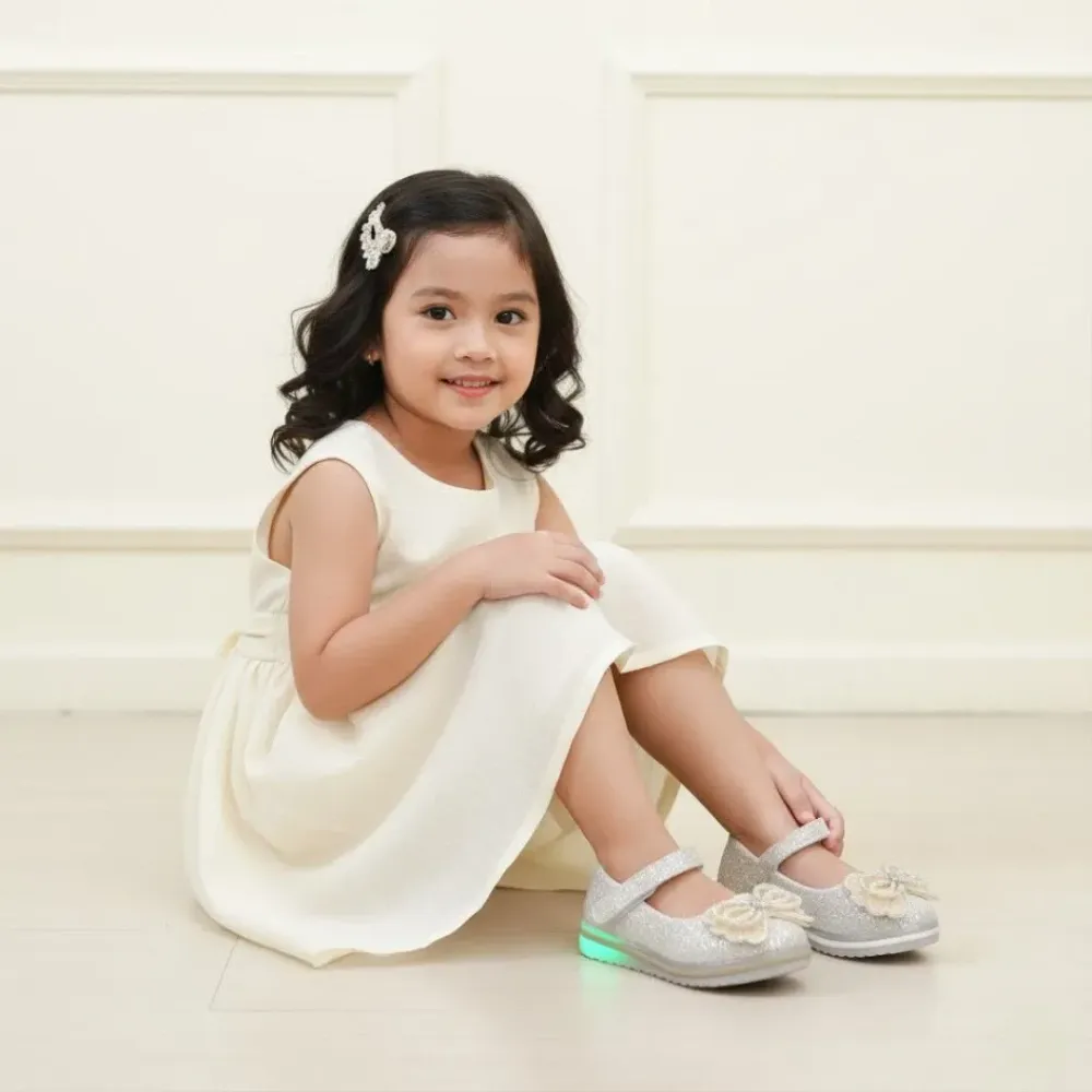 Flatshoes Glow Sparkle(sz 21-25 ISI 5 Pcs)