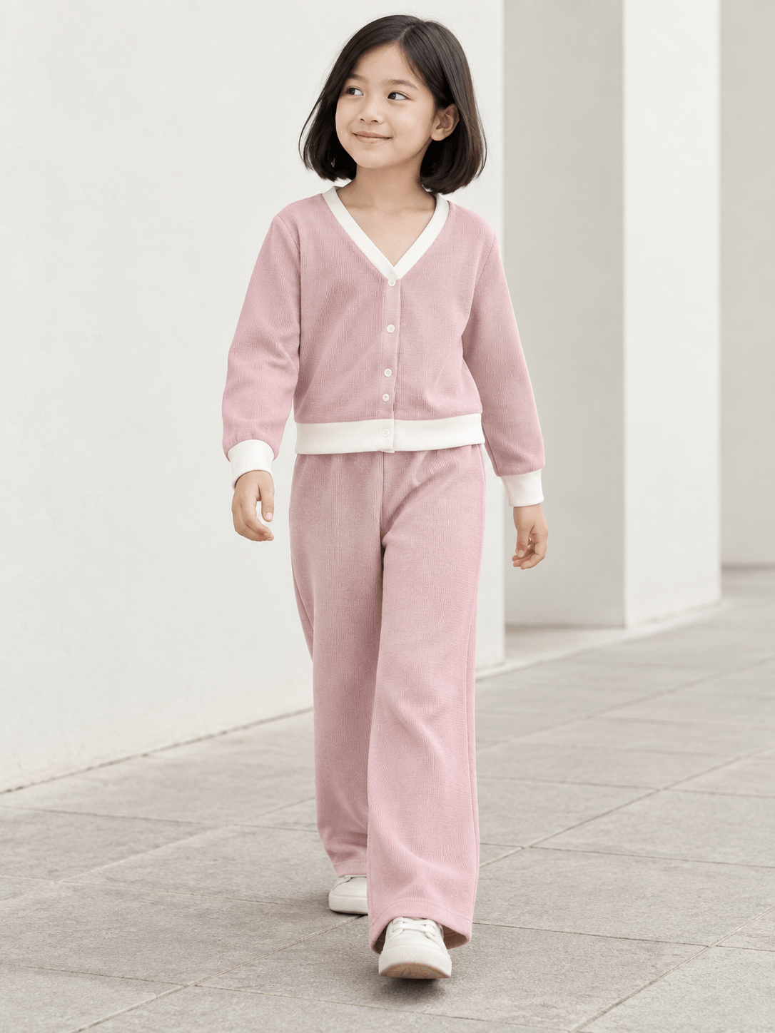 Set Girl Comfy Daily Happy