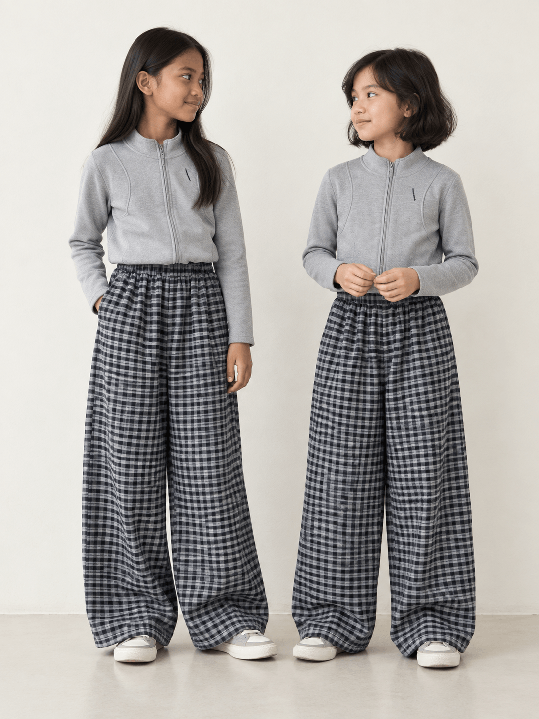 Set Girls Grey Tartan Swag
