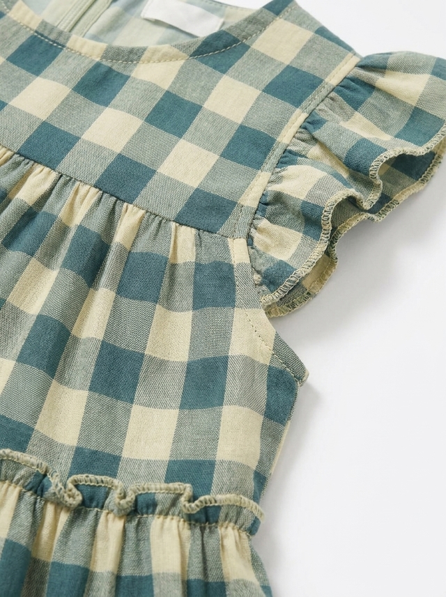 Dress Gingham Giggles โ tampilan lain