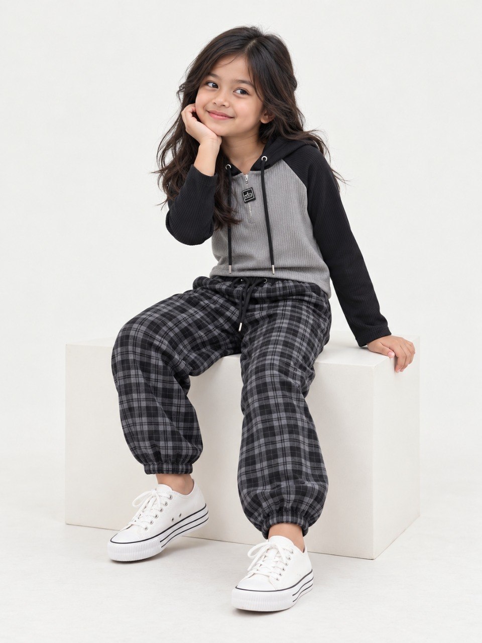 Set Girl Cipher Street Suite